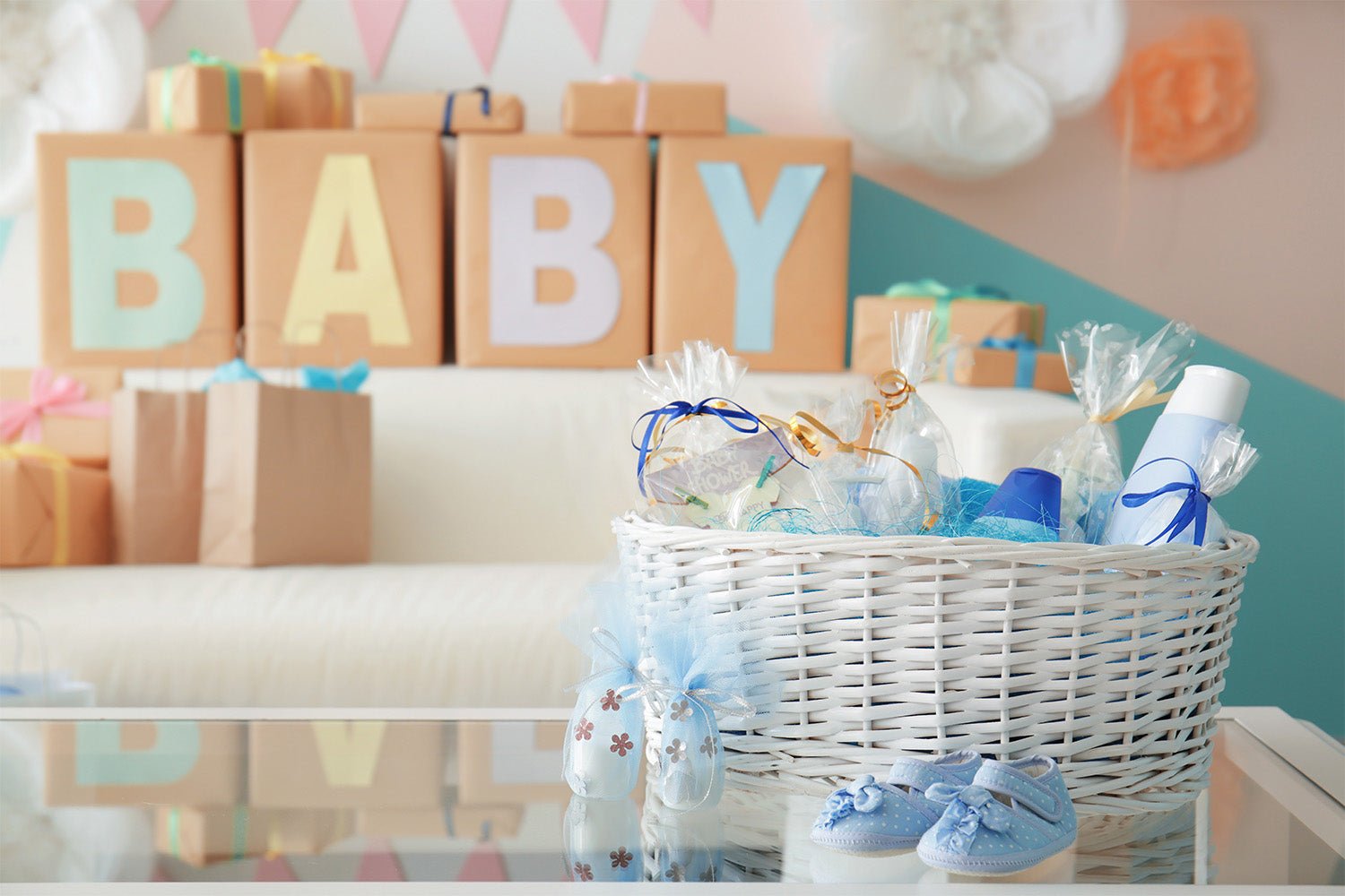 Breastfeeding Must Haves  Nursing Favorites for Your Baby Registry! 