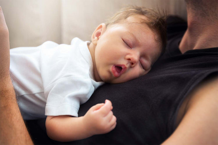 Can My Baby Sleep on My Chest? Co-Sleeping Facts - Tabeeze