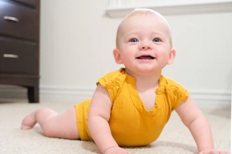 How Many Onesies Do Babies Need? - Tabeeze